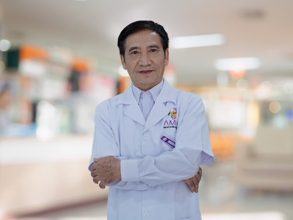 Bác sĩ Nguyễn Đức Bằng